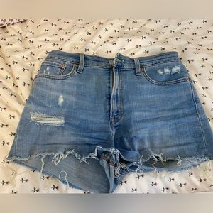 Levi Jean Shorts